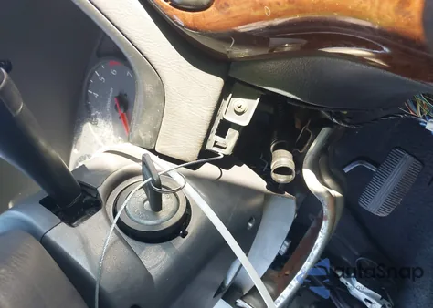 1999 Infiniti Qx4 Luxury z USA, uszkodzony, nr VIN JNRAR07Y9XW070125